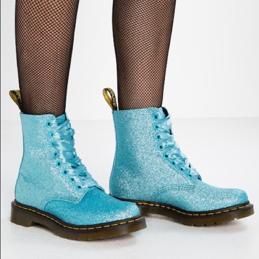 🆕 Dr. Martens® 1460 Pascal Glitter 8-Eye - Picture 2 of 10